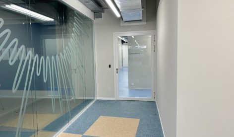 NewBiologix – Aménagement d’une surface de bureaux avec laboratoires