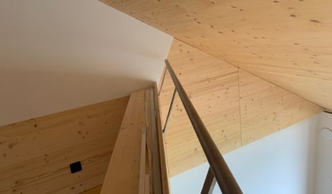 Rénovation et surélévation – Création de 2 appartements et 1 duplex